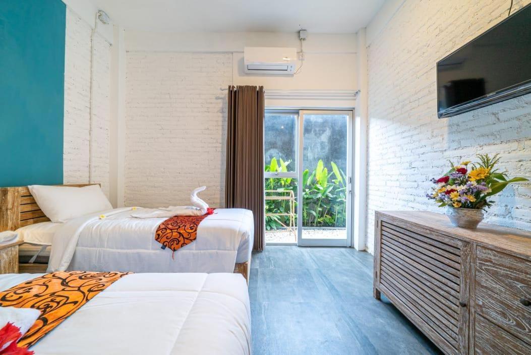 Euforia Guest House Canggu  Ngoại thất bức ảnh