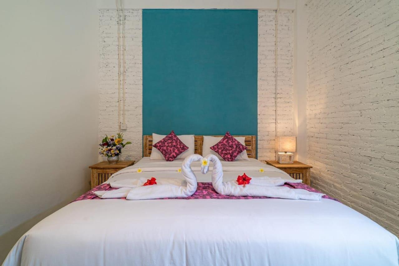 Euforia Guest House Canggu  Ngoại thất bức ảnh