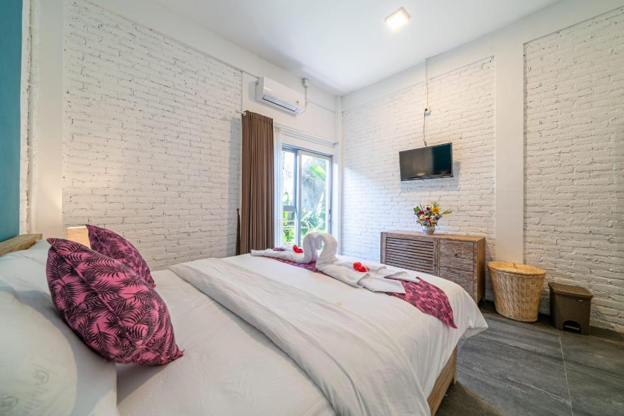 Euforia Guest House Canggu  Ngoại thất bức ảnh
