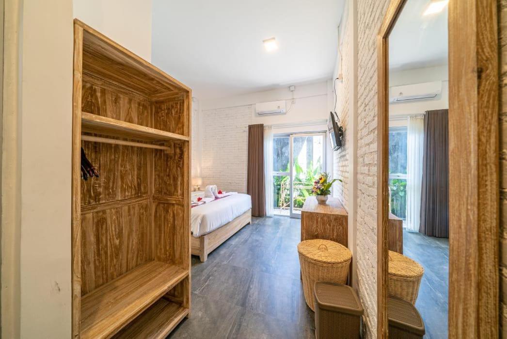 Euforia Guest House Canggu  Ngoại thất bức ảnh